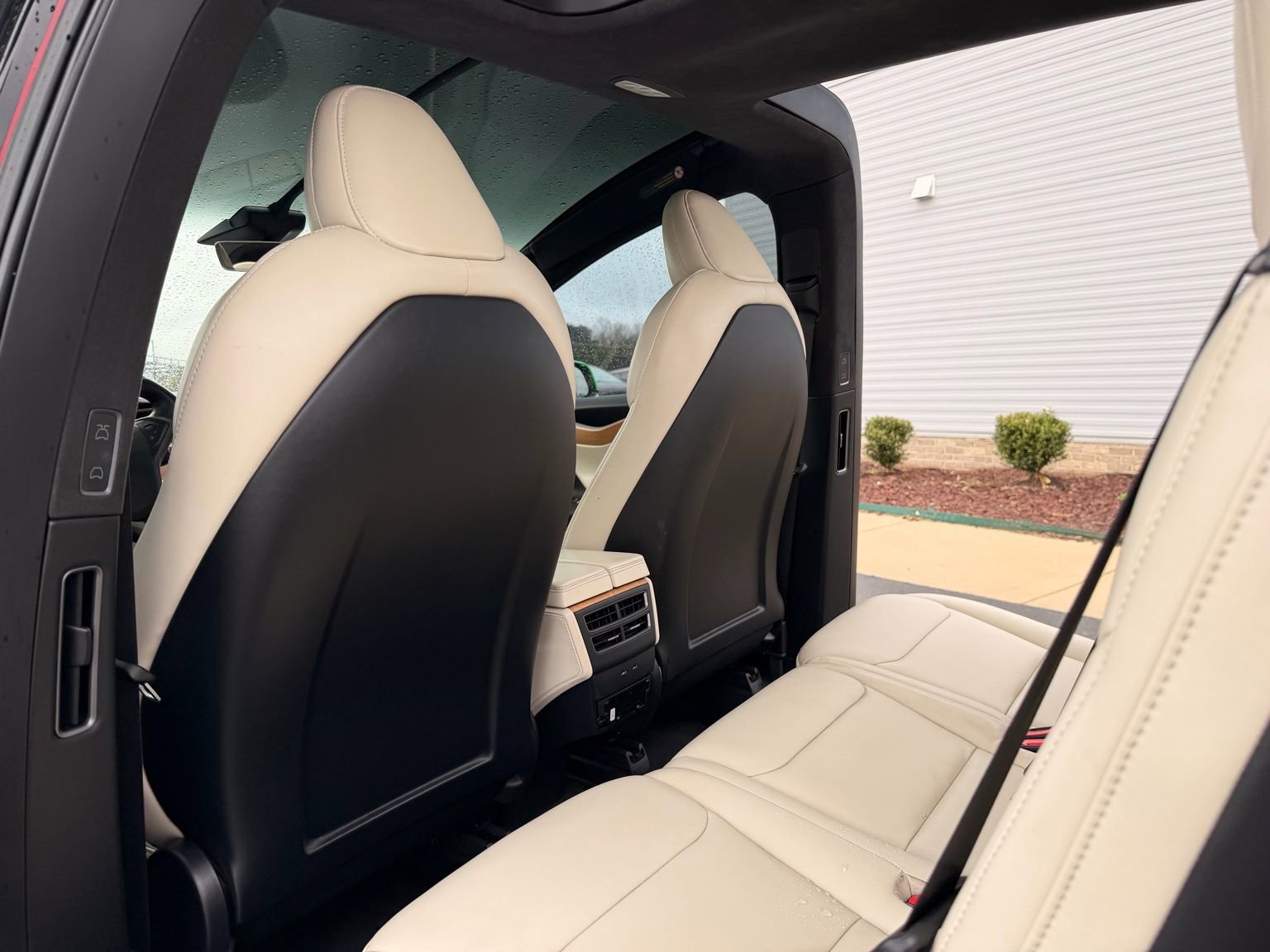 Used 2020 Tesla Model X Performance image 18