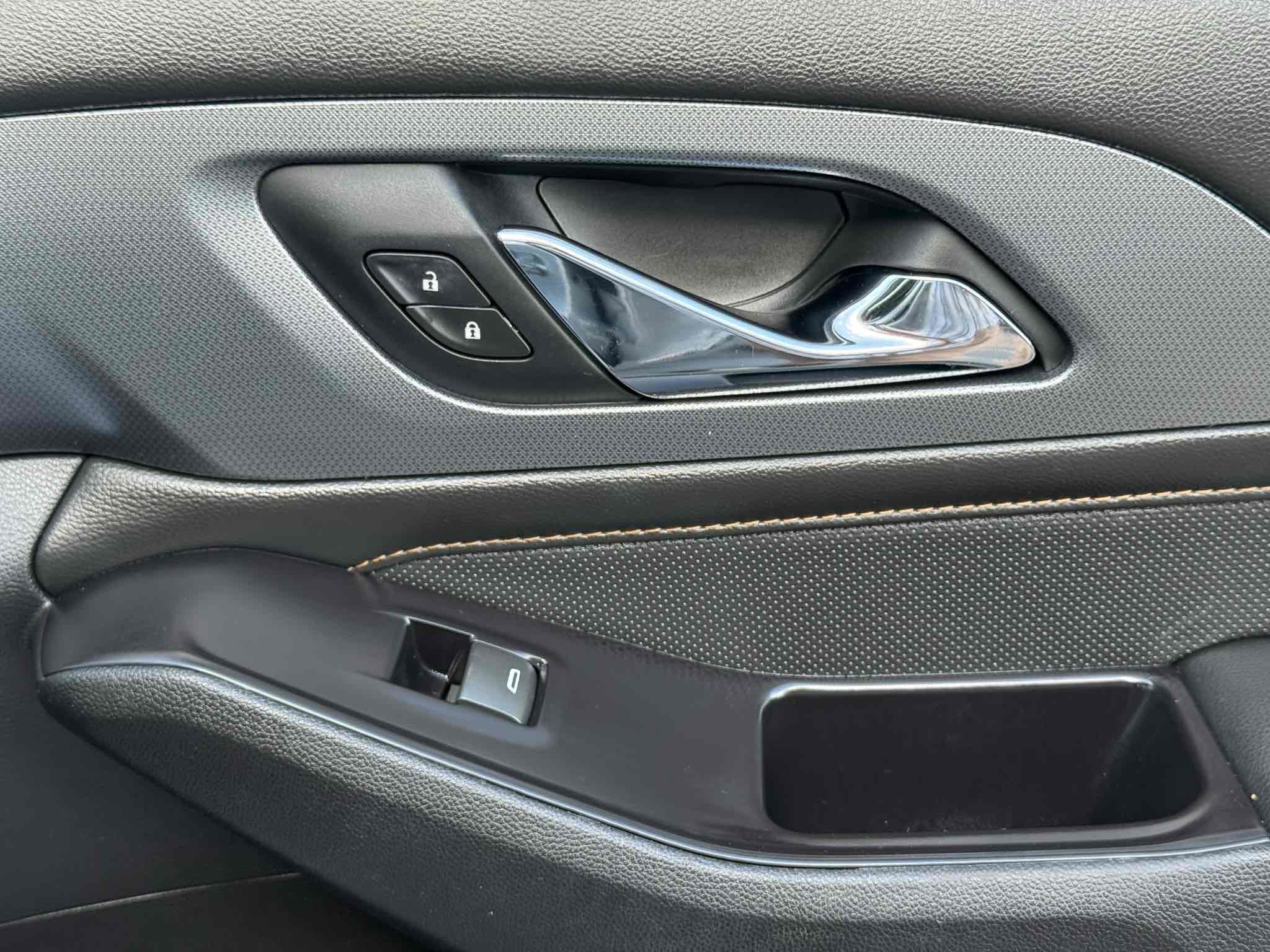 Used 2018 Chevrolet Traverse Premier image 67