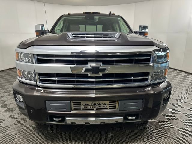 Used 2018 Chevrolet Silverado 2500 High Country w/ Duramax Plus Package image 30