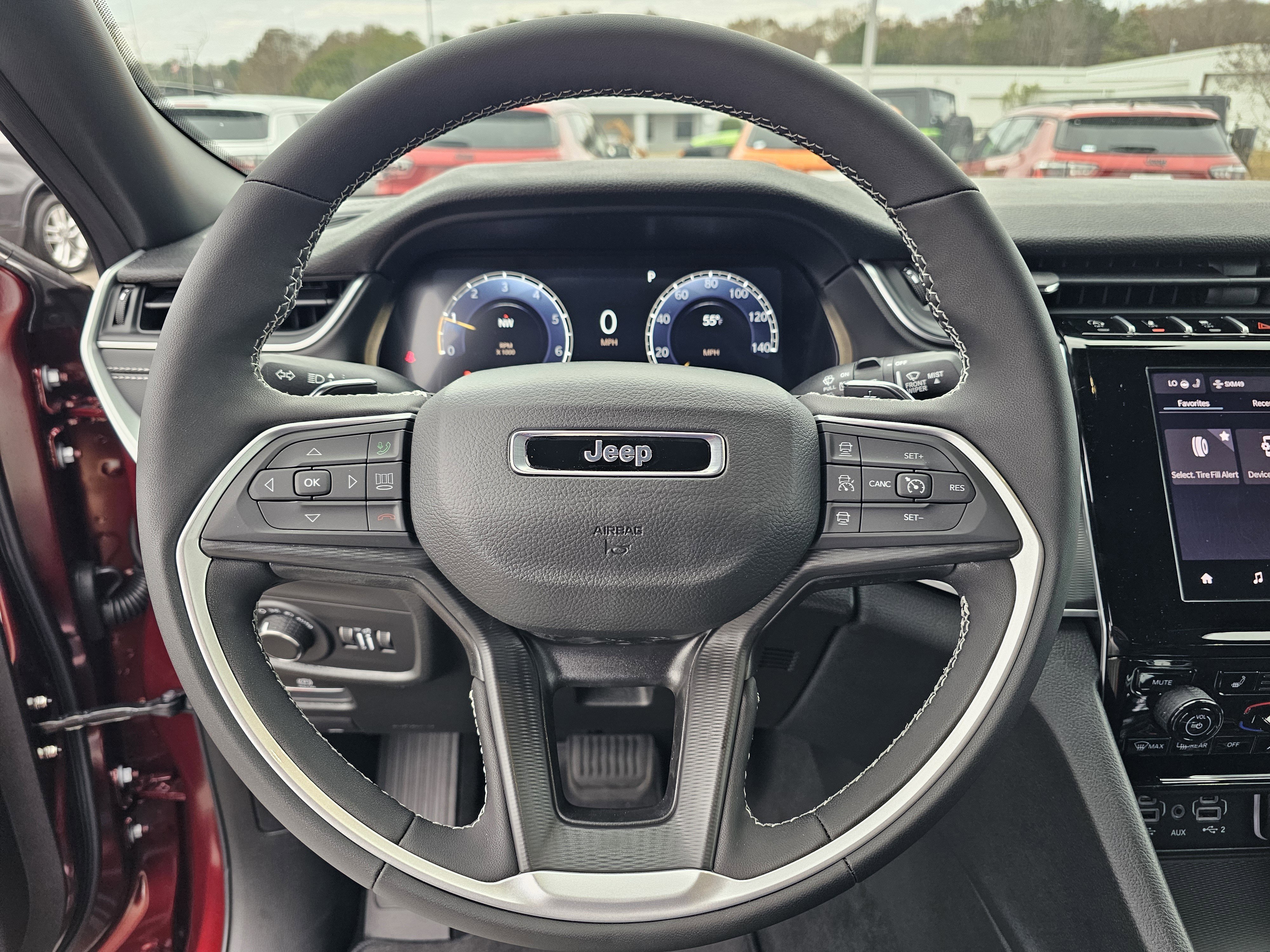 New 2025 Jeep Grand Cherokee Altitude image 19