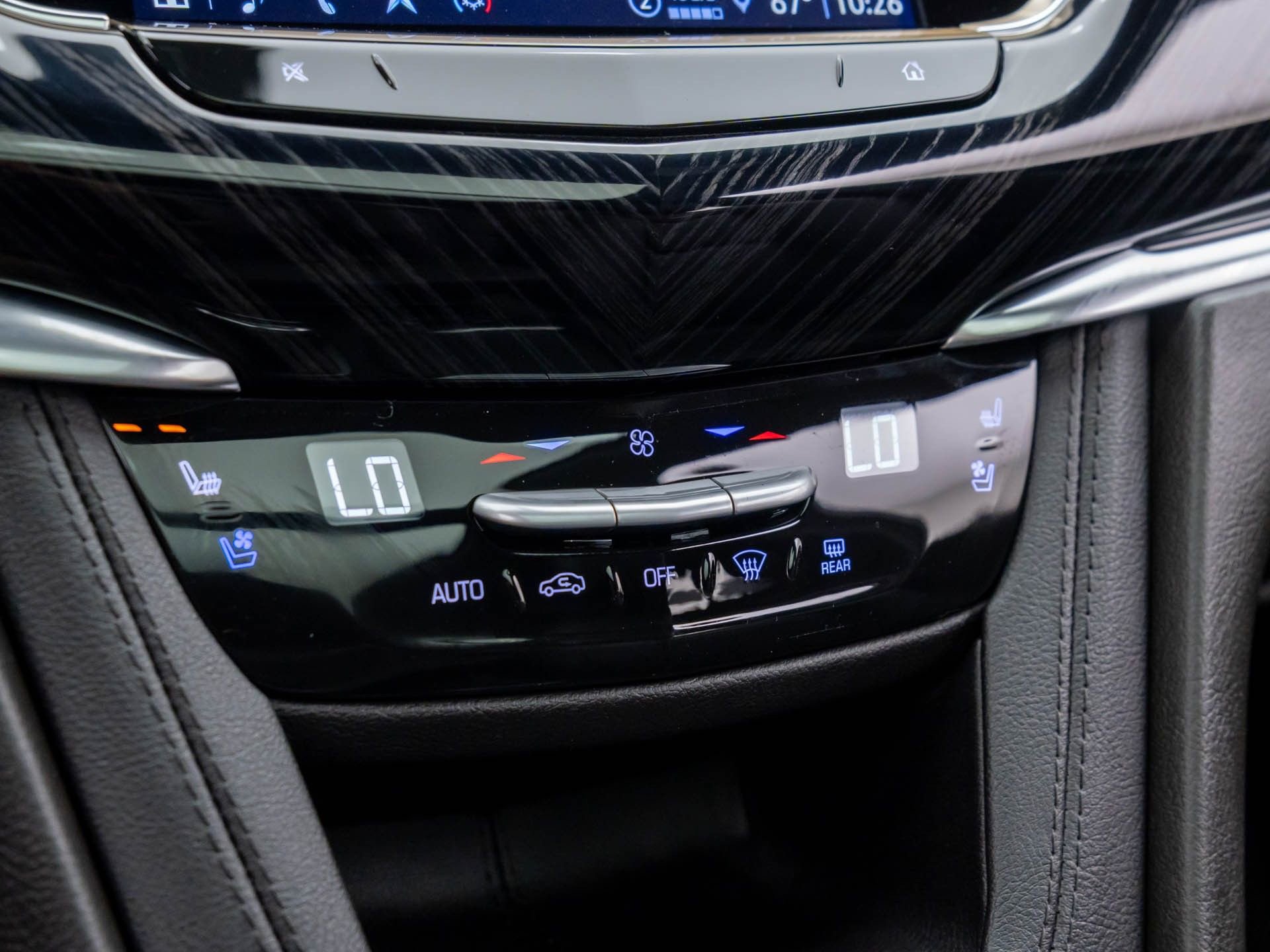 New 2025 Cadillac XT6 Premium Luxury image 27