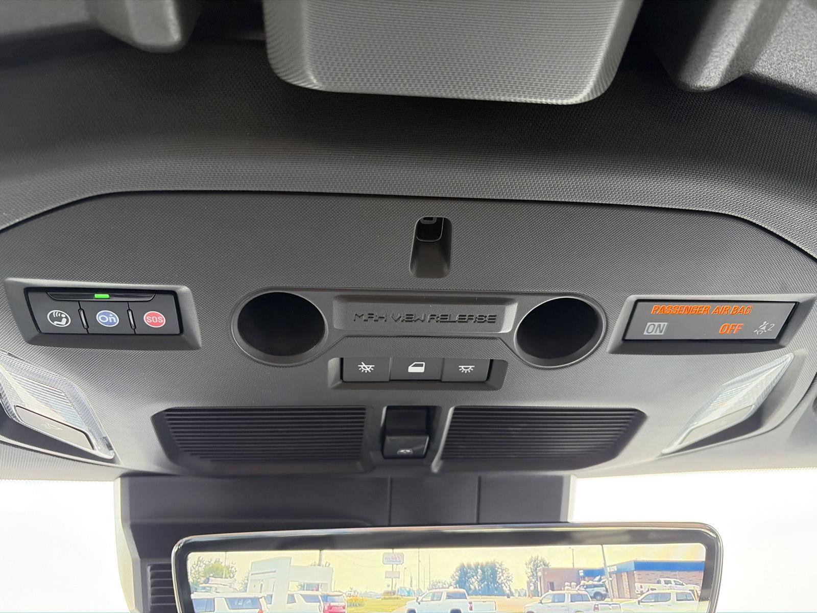 Used 2025 GMC Hummer EV 3X AWD/4WD image 40