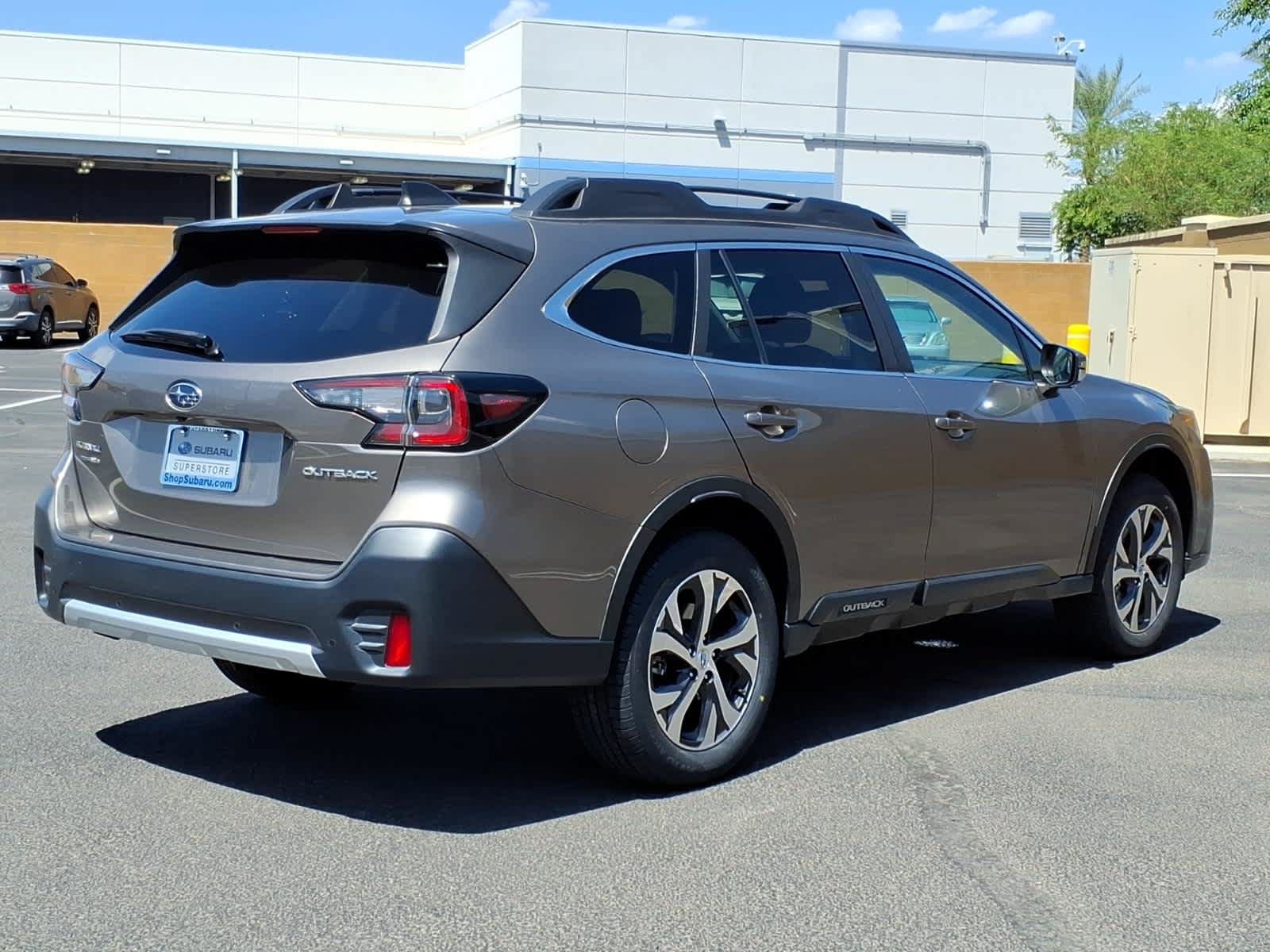 Used 2022 Subaru Outback Limited AWD/4WD image 7