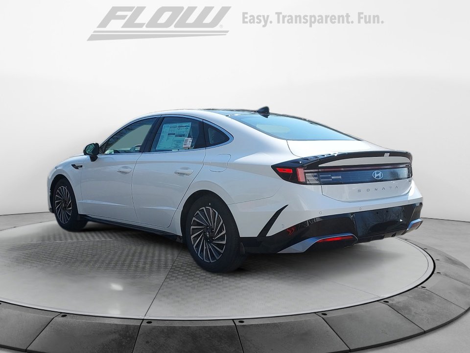 Certified 2025 Hyundai Sonata Limited image 5
