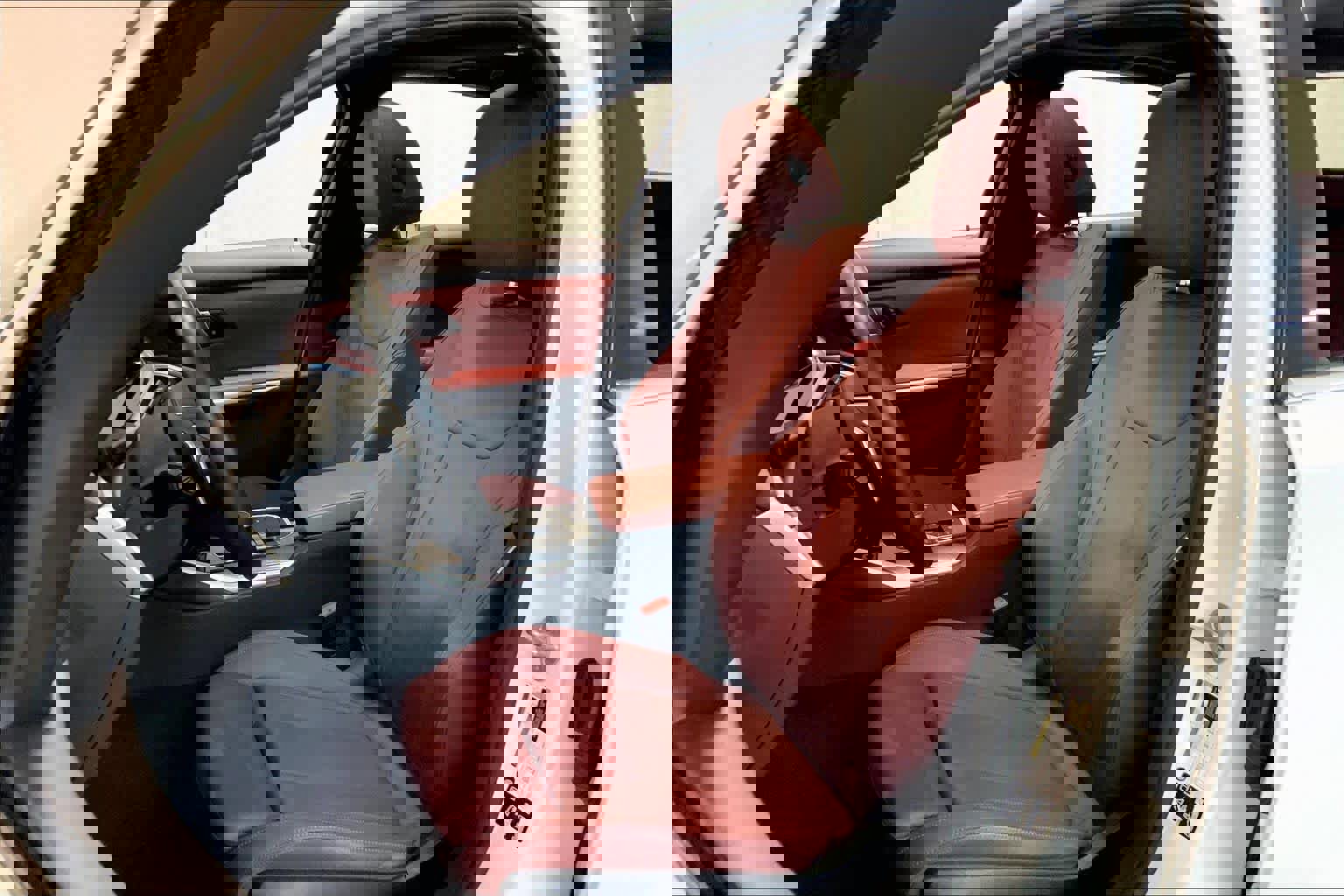 Certified 2024 BMW 330i xDrive Sedan w/ Convenience Package image 8