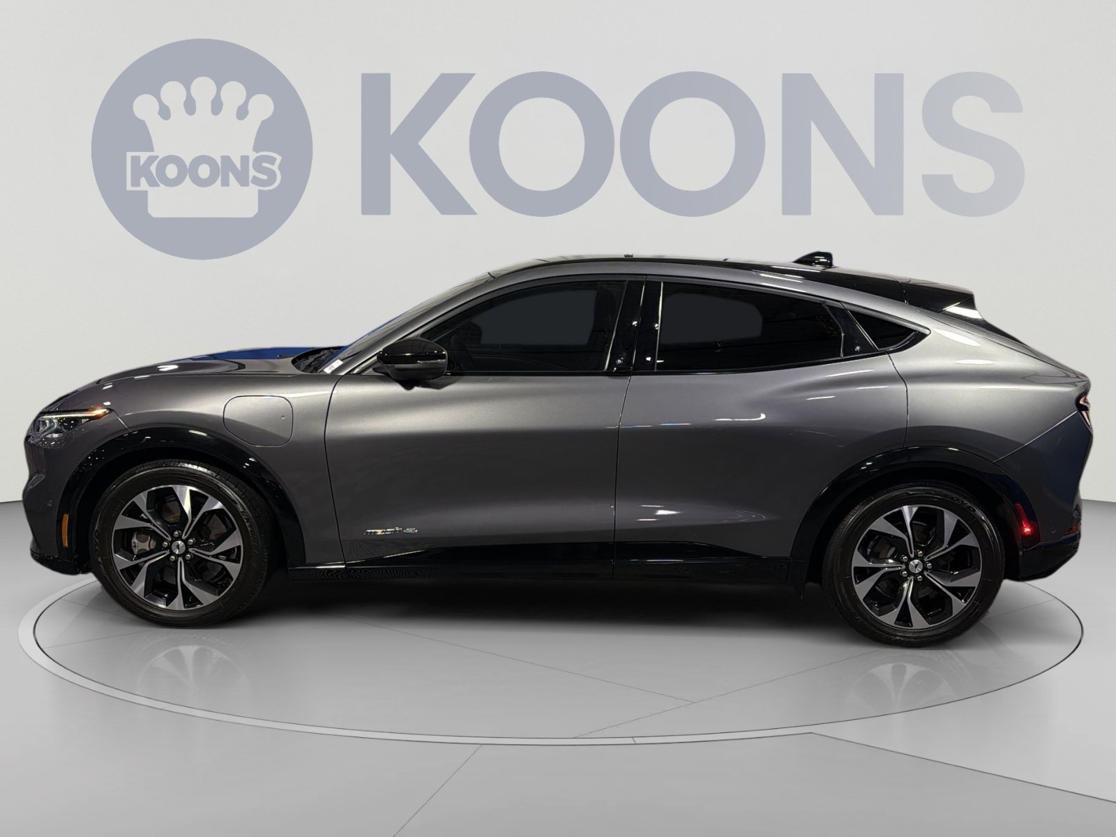 Used 2021 Ford Mustang Mach-E Premium AWD/4WD image 2