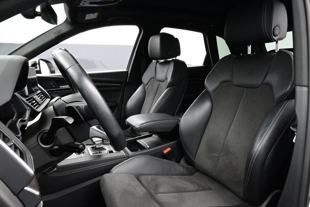 Used 2020 Audi SQ5 Premium Plus w/ Premium Plus Package AWD/4WD image 5