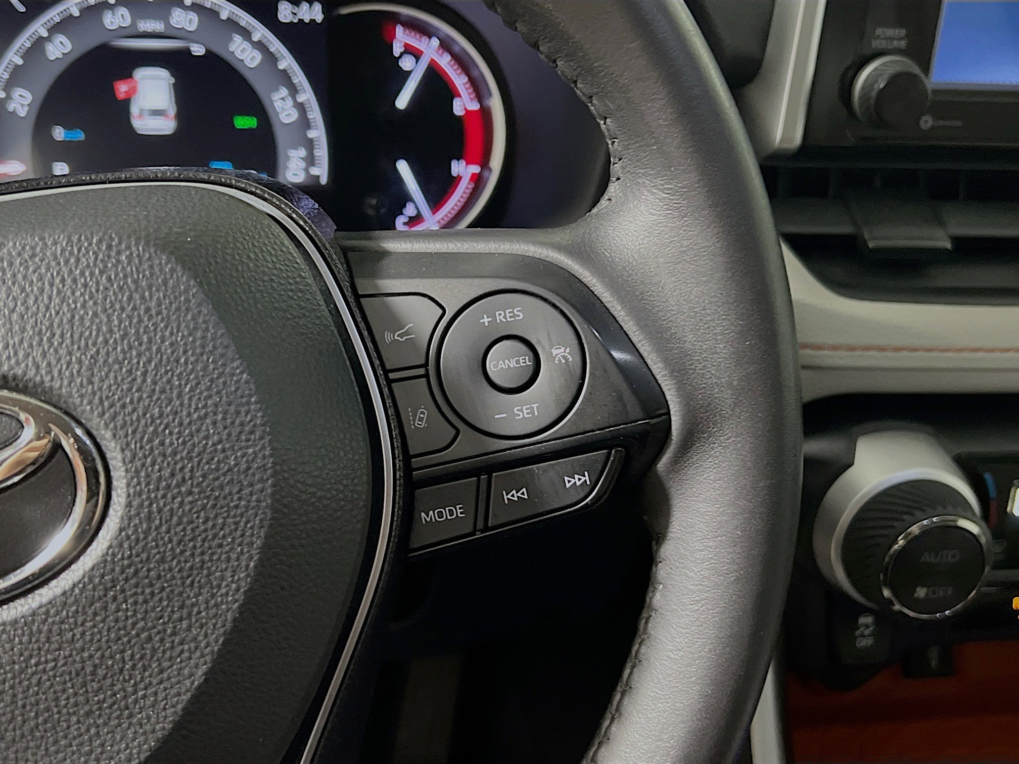 Used 2020 Toyota RAV4 Adventure AWD/4WD image 20