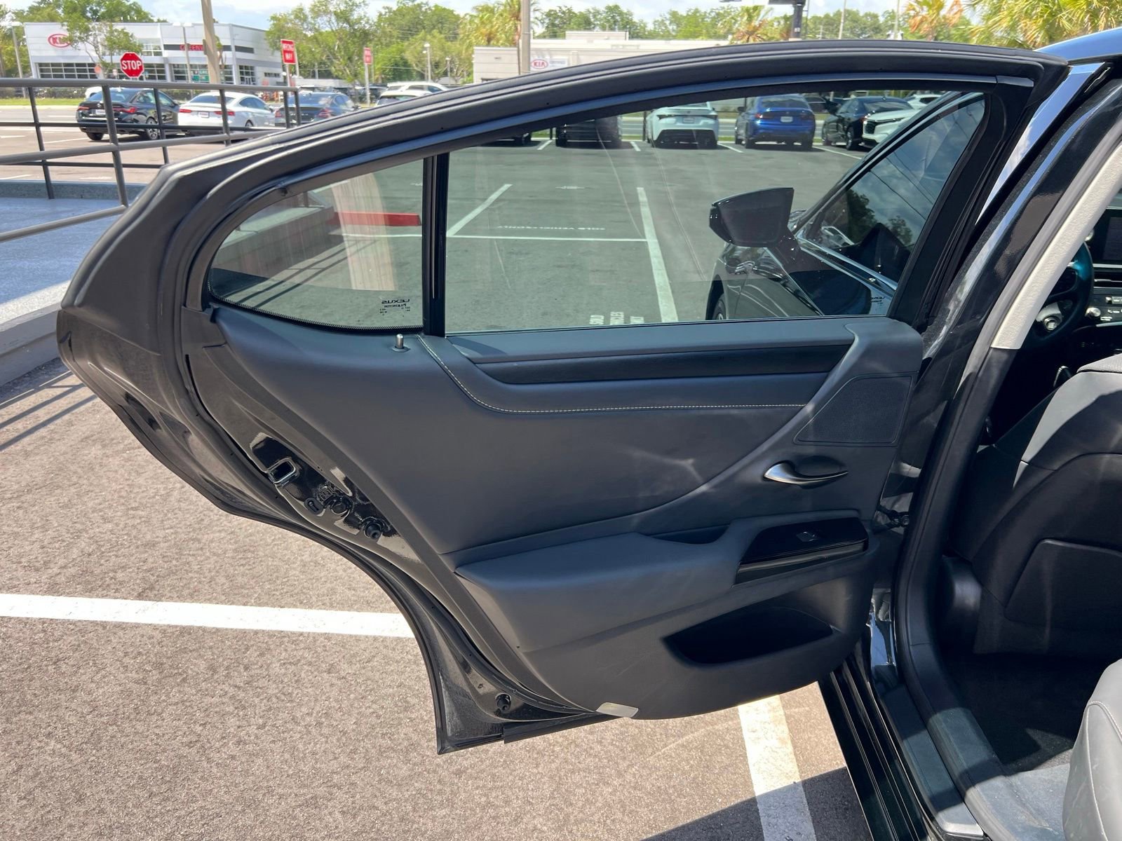 Used 2022 Lexus ES 350 w/ Premium Package FWD image 48
