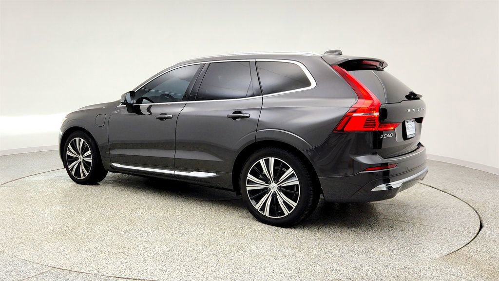 Used 2022 Volvo XC60 T8 Inscription w/ Advanced Package AWD/4WD image 7