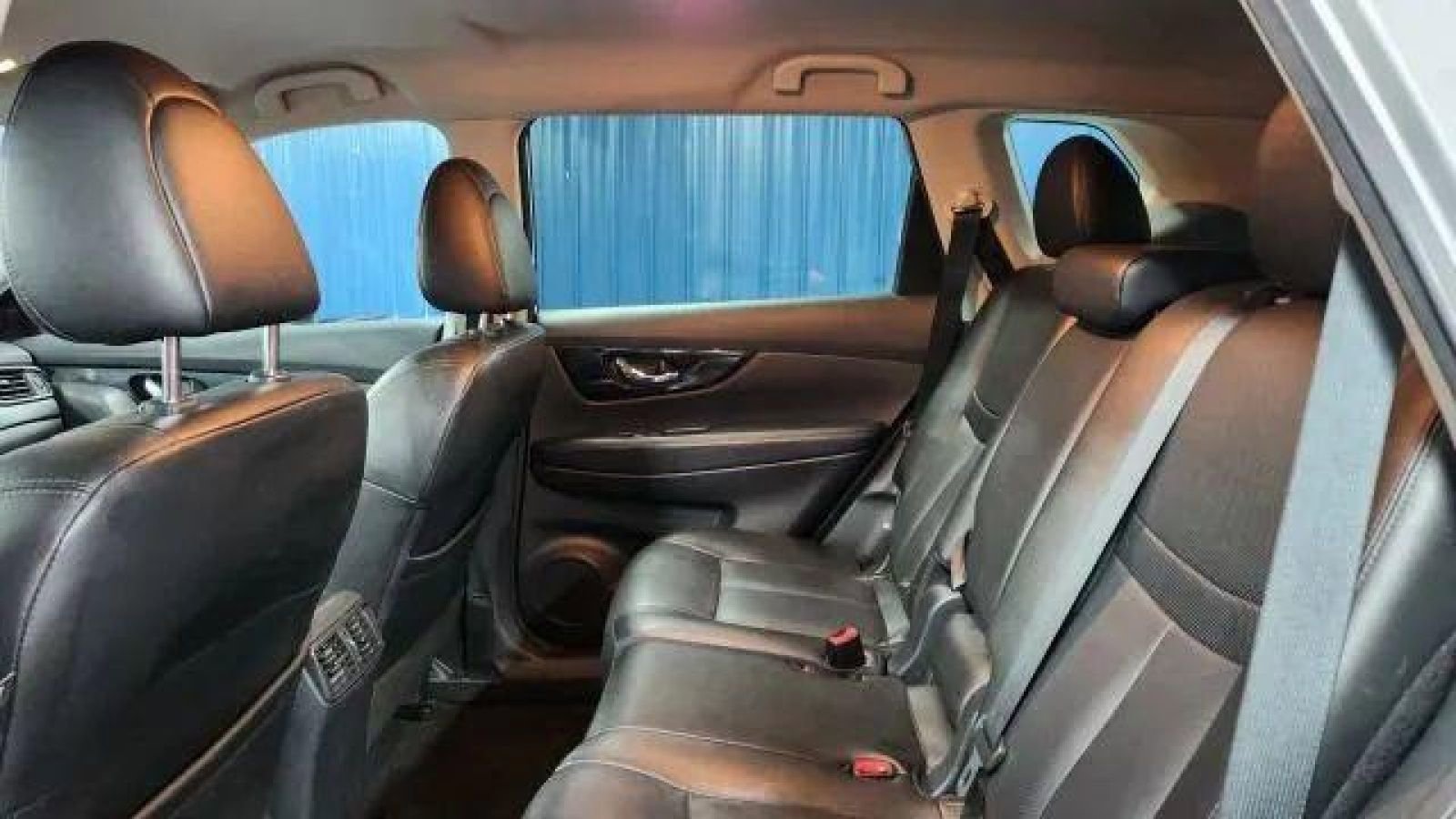 Used 2019 Nissan Rogue SL image 20