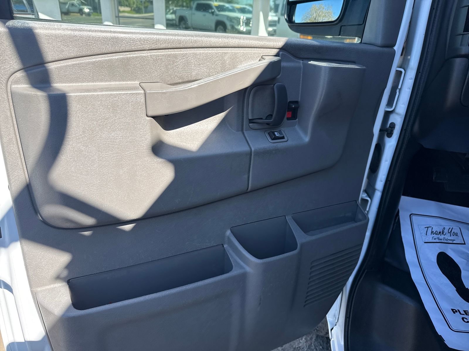 Used 2020 Chevrolet Express 3500 Work Van image 10