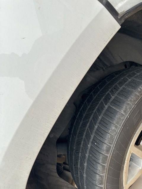 Used 2017 GMC Yukon SLE w/ SLE Value Package image 34