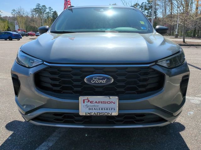 Used 2024 Ford Escape ST-Line image 9