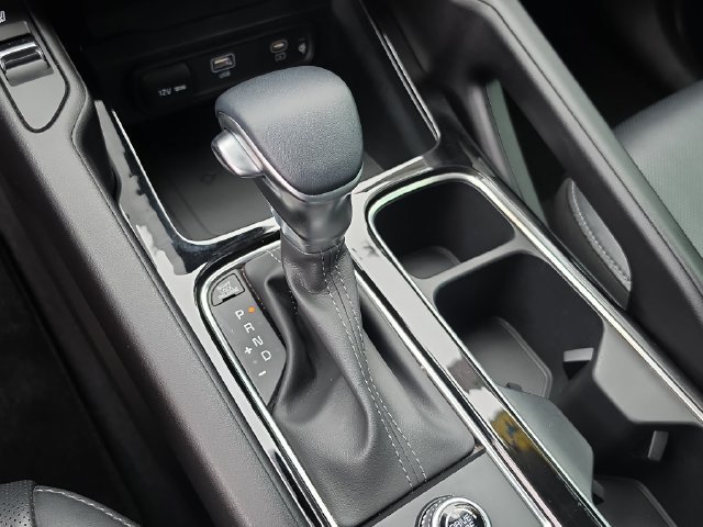 Used 2024 Kia Telluride S FWD image 27
