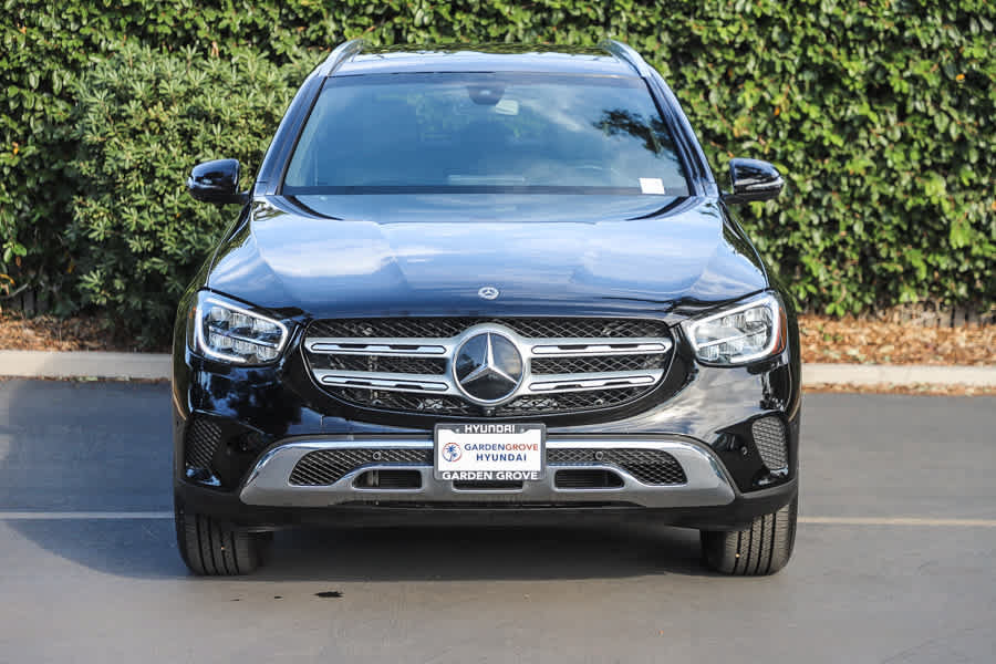 Used 2021 Mercedes-Benz GLC 300 4MATIC image 2
