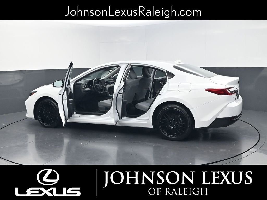 Used 2026 Toyota Camry LE image 37