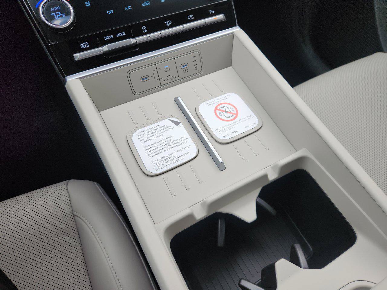 New 2026 Hyundai Santa Fe SEL FWD image 17