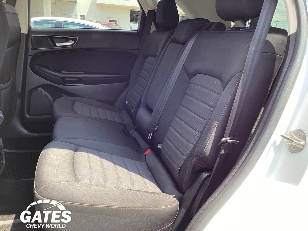 Used 2015 Ford Edge SE AWD/4WD image 13