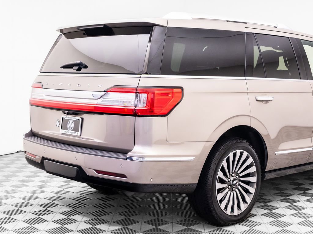 Used 2019 Lincoln Navigator Reserve AWD/4WD image 36