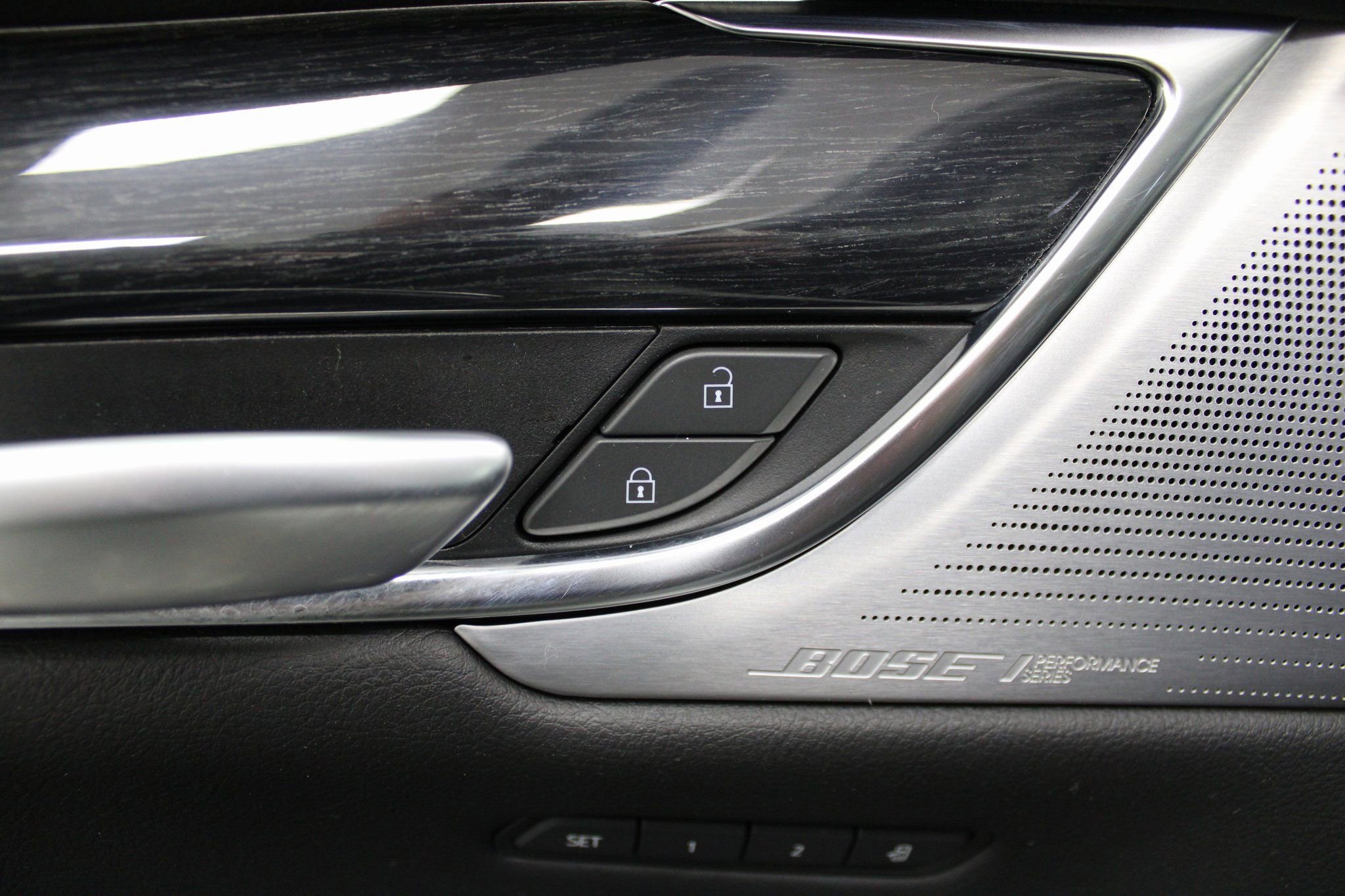 Used 2023 Cadillac XT5 Premium Luxury image 16