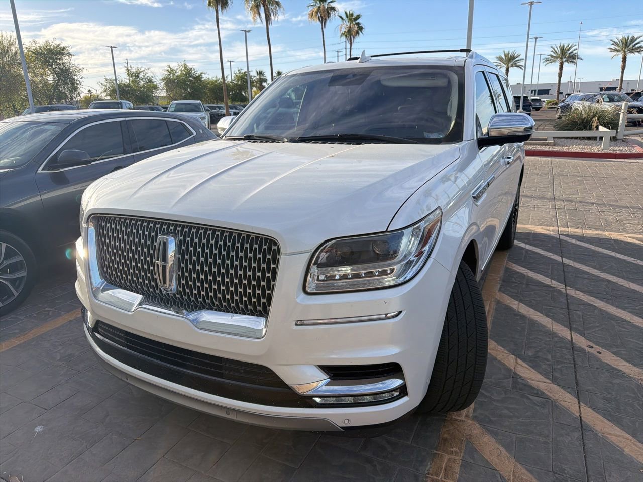 Used 2019 Lincoln Navigator Black Label w/ Cargo Package AWD/4WD video 1