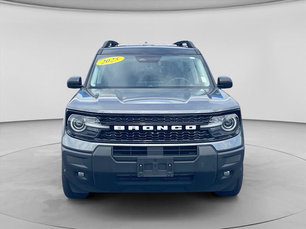 Used 2025 Ford Bronco Sport Outer Banks AWD/4WD image 2