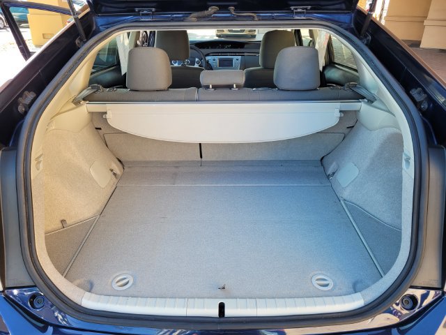 Used 2014 Toyota Prius Three w/ Solar Roof Package FWD image 33