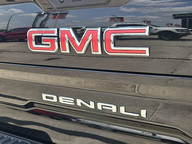 Used 2025 GMC Sierra 1500 Denali w/ Denali Reserve Package AWD/4WD image 10