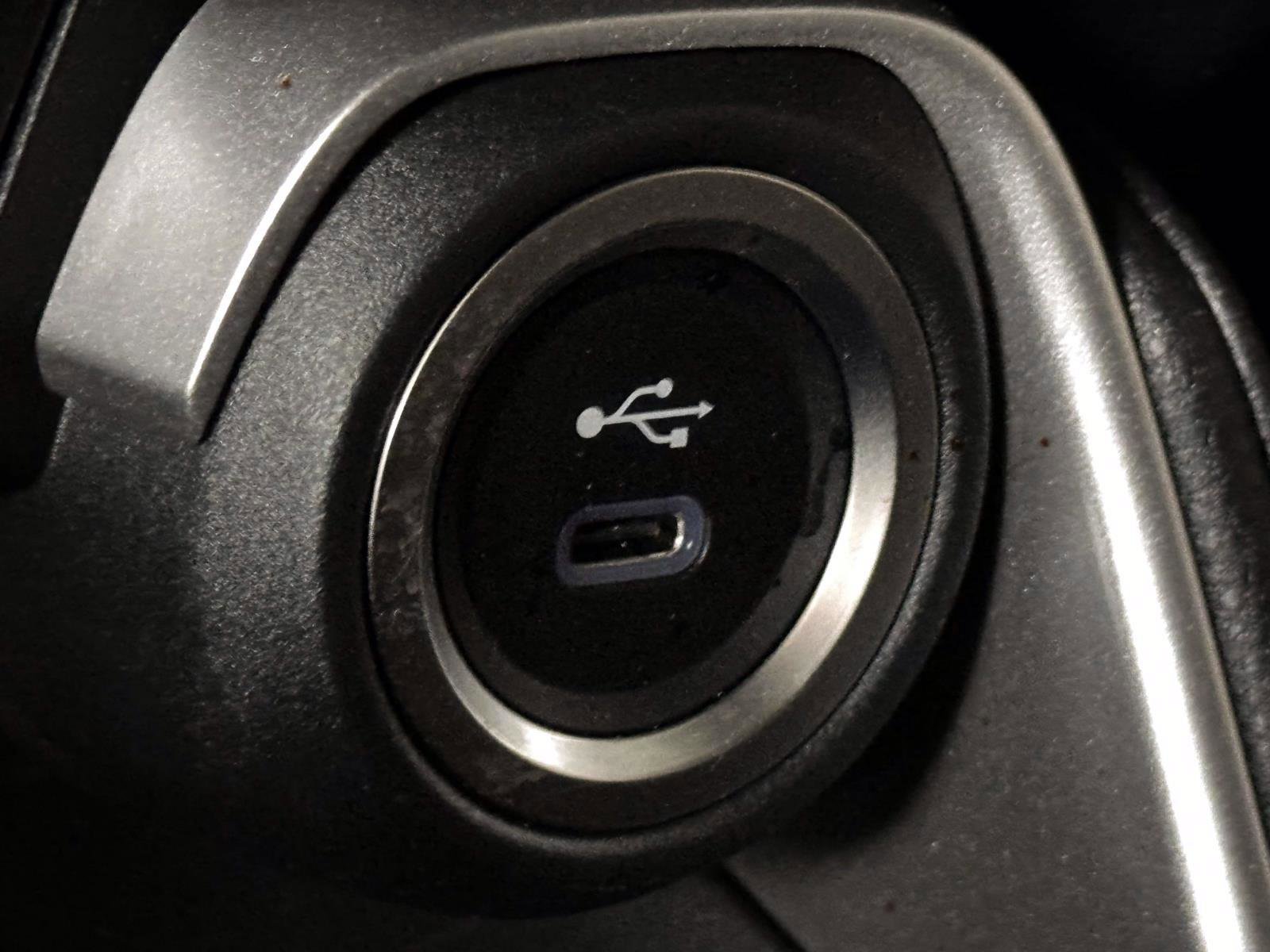 Used 2025 Toyota Grand Highlander AWD image 26