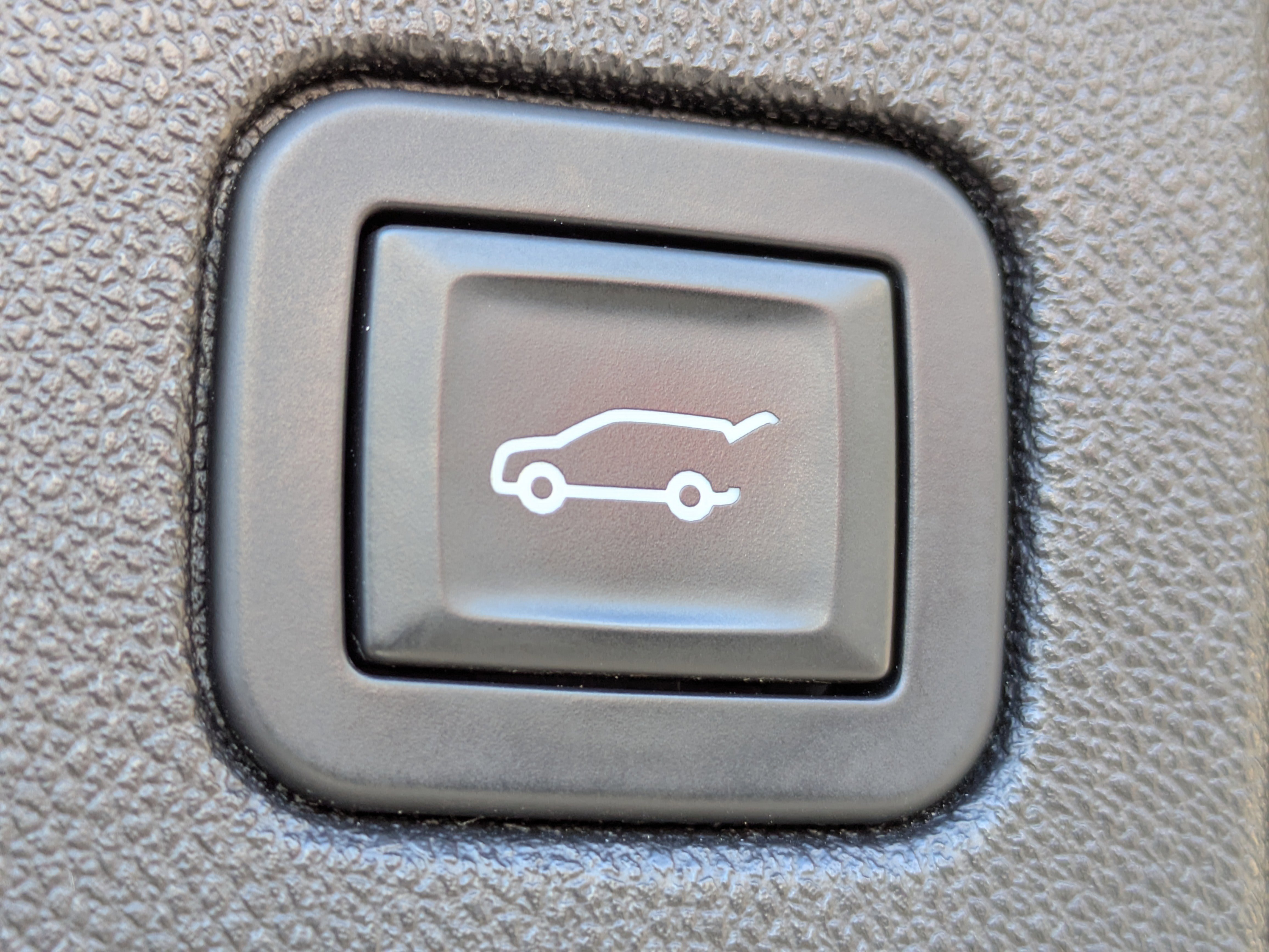 Certified 2018 Chevrolet Equinox Premier image 18