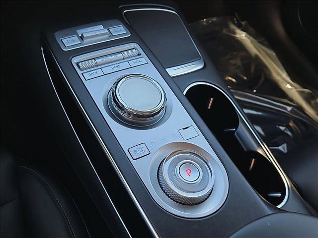 Used 2025 Genesis GV70 2.5T image 12