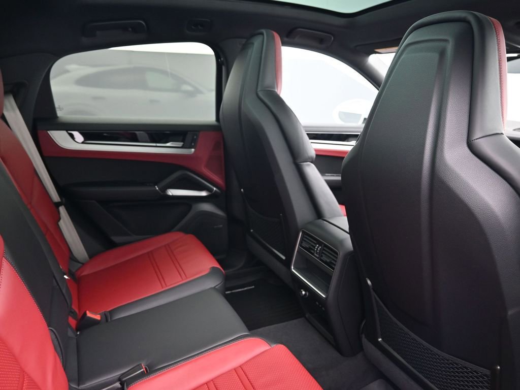 New 2026 Porsche Cayenne E-Hybrid Coupe image 7