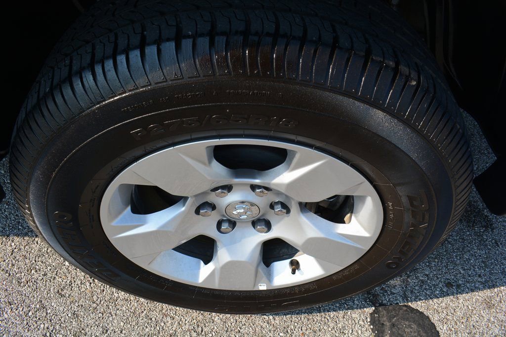 Used 2025 RAM 1500 Big Horn image 24