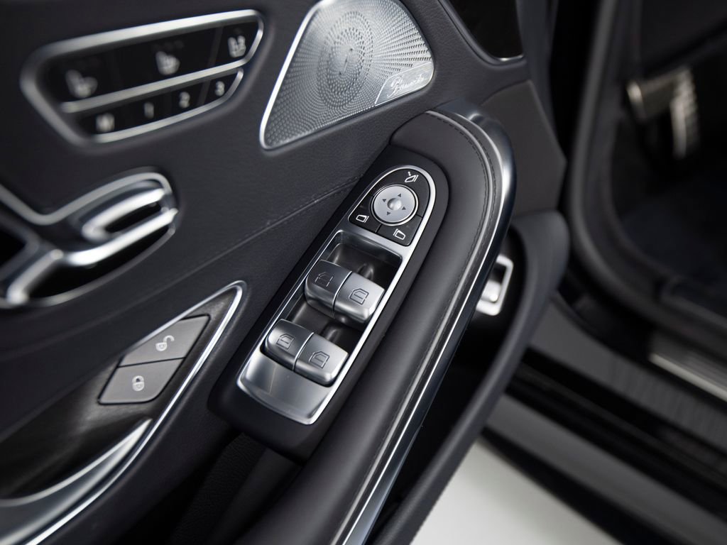 Used 2021 Mercedes-Benz S 560 4MATIC Coupe image 13