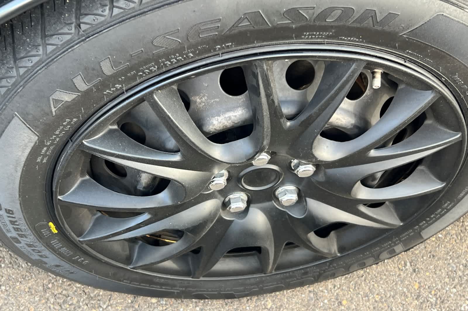 Used 2013 Scion xB FWD image 10