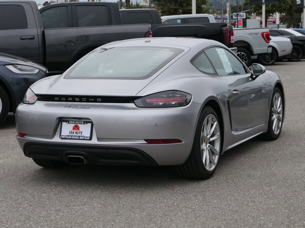 Used 2017 Porsche 718 Cayman image 4