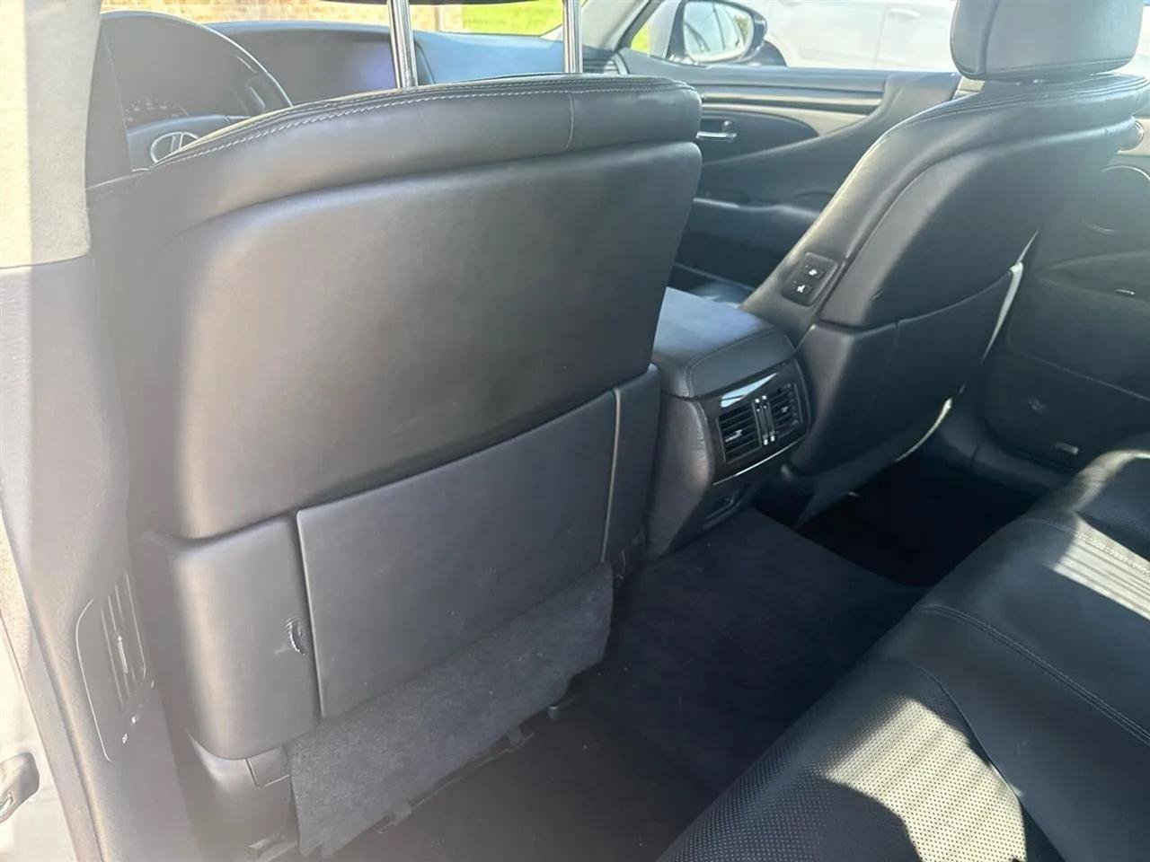 Used 2014 Lexus LS 460 w/ Comfort Package RWD image 46