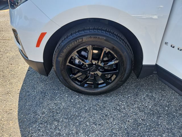 Used 2024 Chevrolet Equinox LT FWD image 26