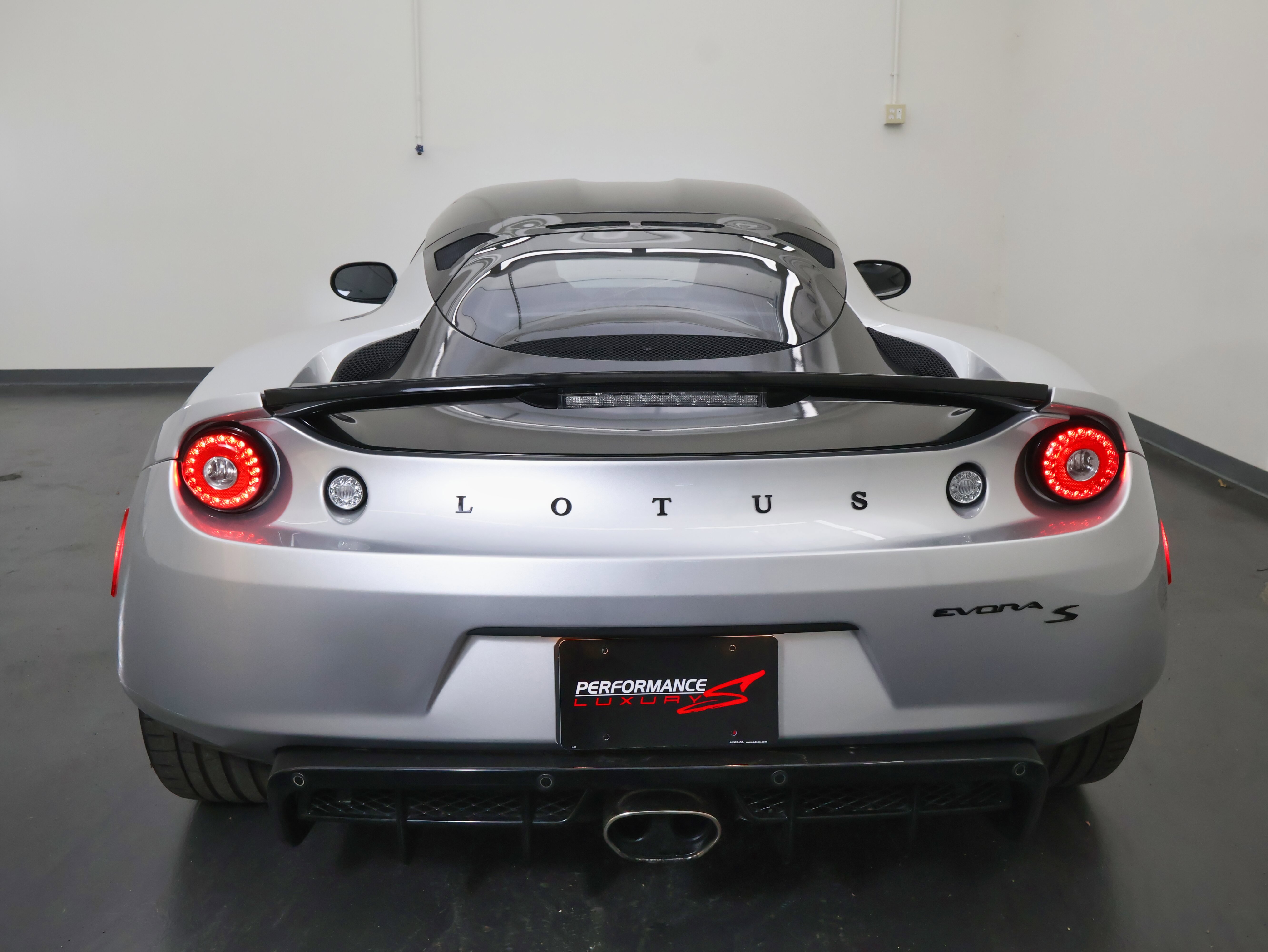 Used 2014 Lotus Evora S image 4