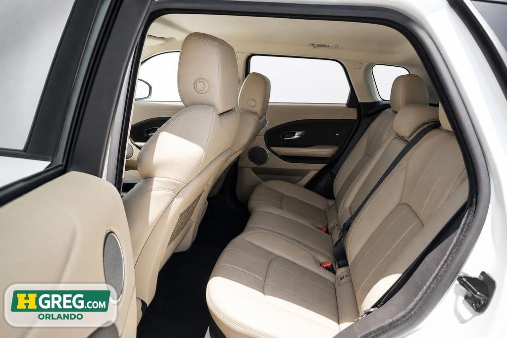 Used 2018 Land Rover Range Rover Evoque SE AWD/4WD image 17