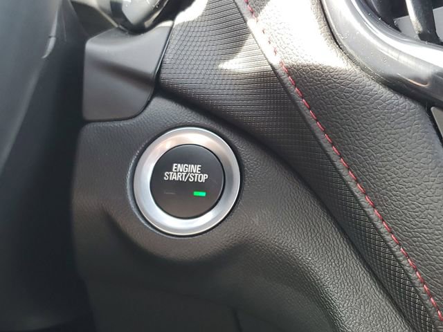 Certified 2023 Chevrolet Equinox RS w/ RS Leather Package AWD/4WD image 16