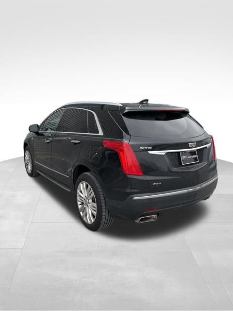 Used 2017 Cadillac XT5 Luxury w/ Driver Awareness Package image 4