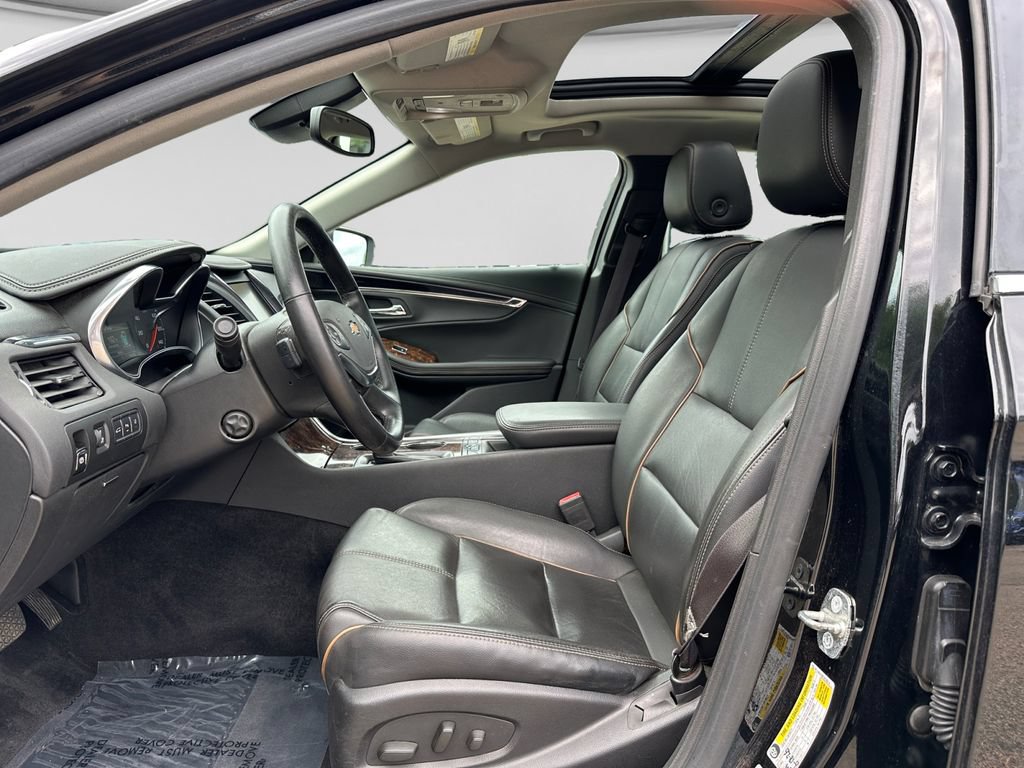 Used 2015 Chevrolet Impala LTZ FWD image 10