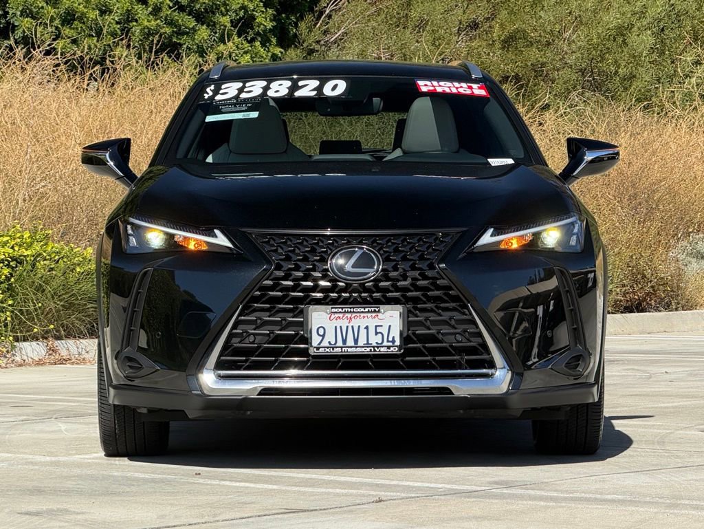 Certified 2024 Lexus UX 250h FWD image 5