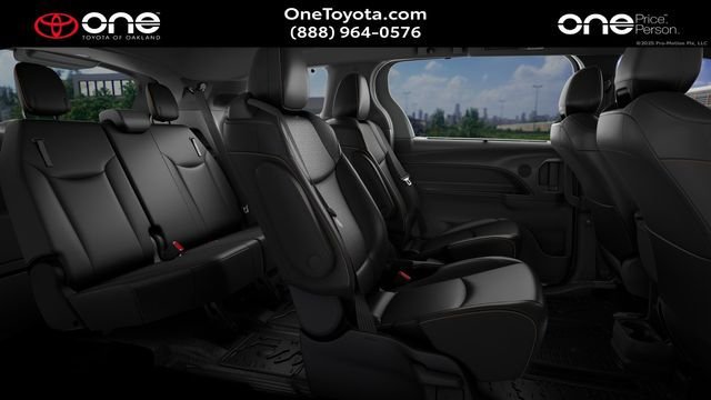 New 2026 Toyota Sienna XLE Woodland Edition AWD/4WD image 3