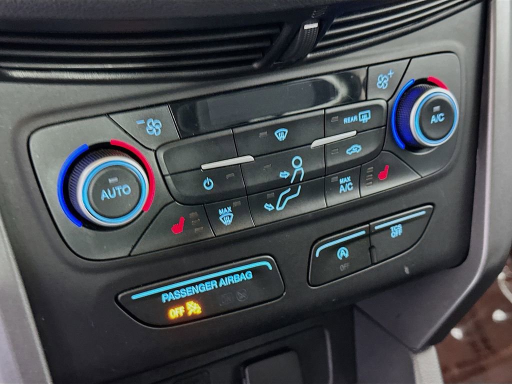 Used 2018 Ford Escape SE image 16