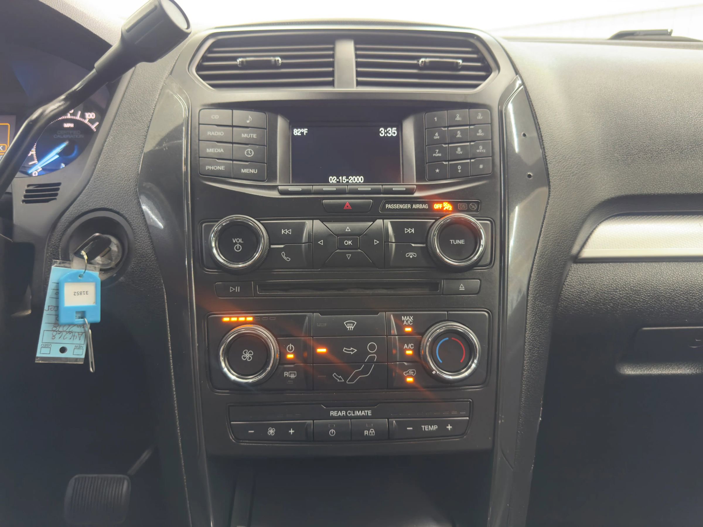 Used 2018 Ford Explorer 4WD Police Interceptor image 18