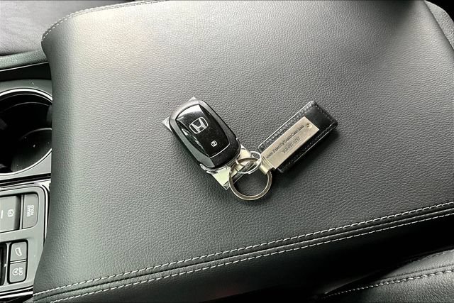 Certified 2025 Honda Pilot EX-L image 36