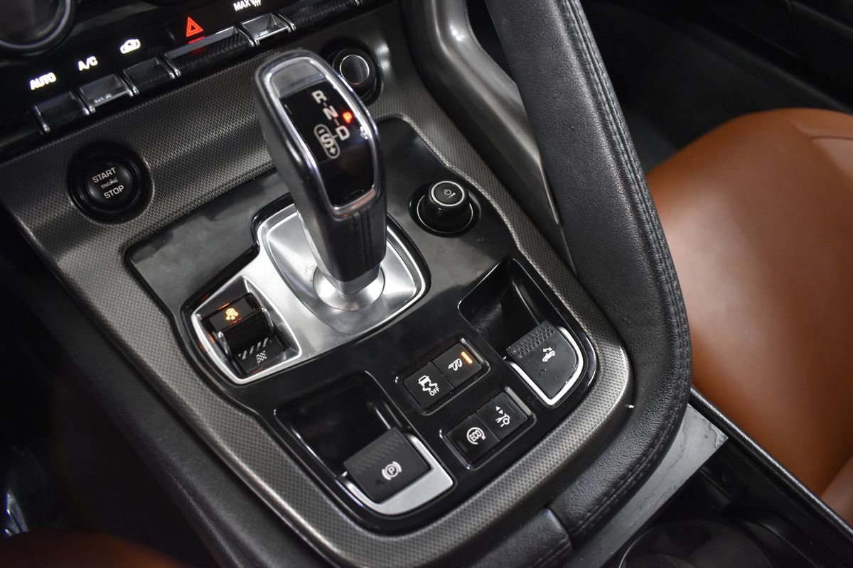 Used 2014 Jaguar F-TYPE image 27